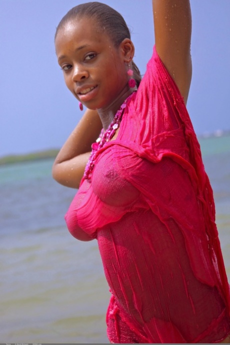 ebony_sexy_bourg